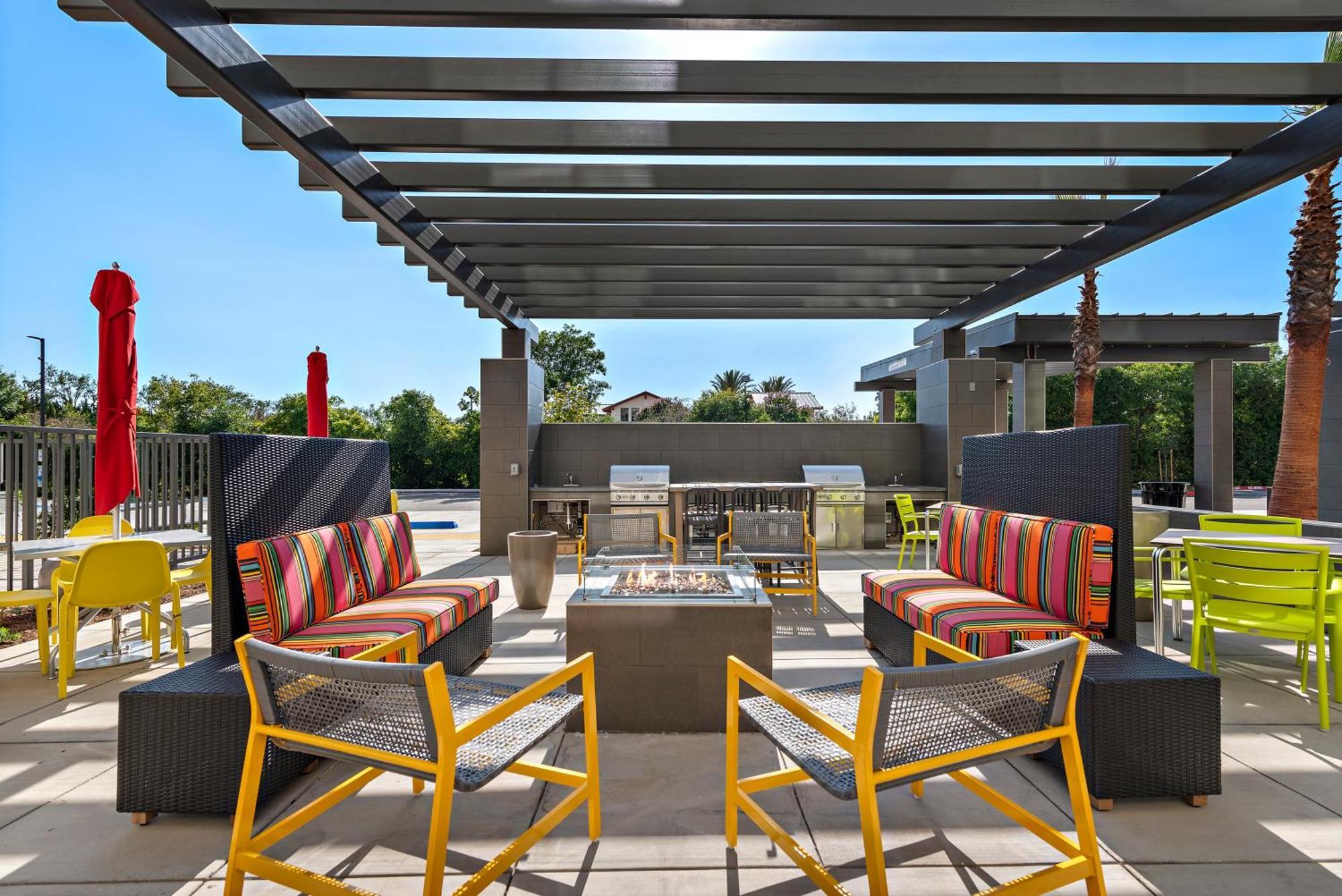 Home2 Suites By Hilton Σαν Μπερναρντίνο Εξωτερικό φωτογραφία